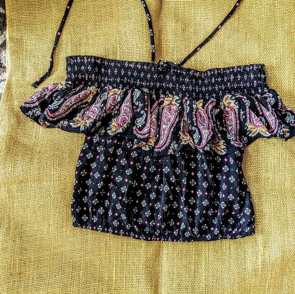 Cute Sweet Summer Hippie Vibes Ruffle Crop Top Fun - Picture 3 of 14